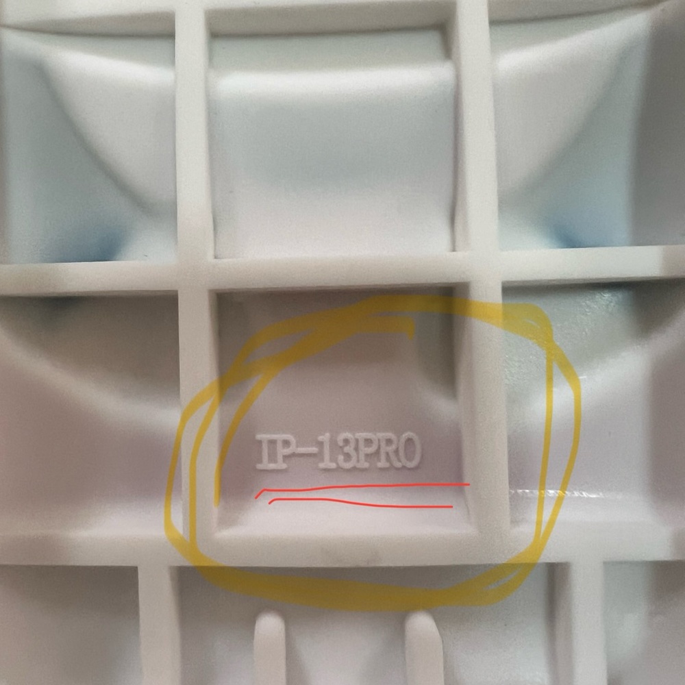 Hello Kitty Apple Phone Case - Picture 4 of 4